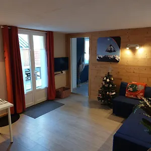 Au Pied Des Montagnes , Le Bourg-d'Oisans France